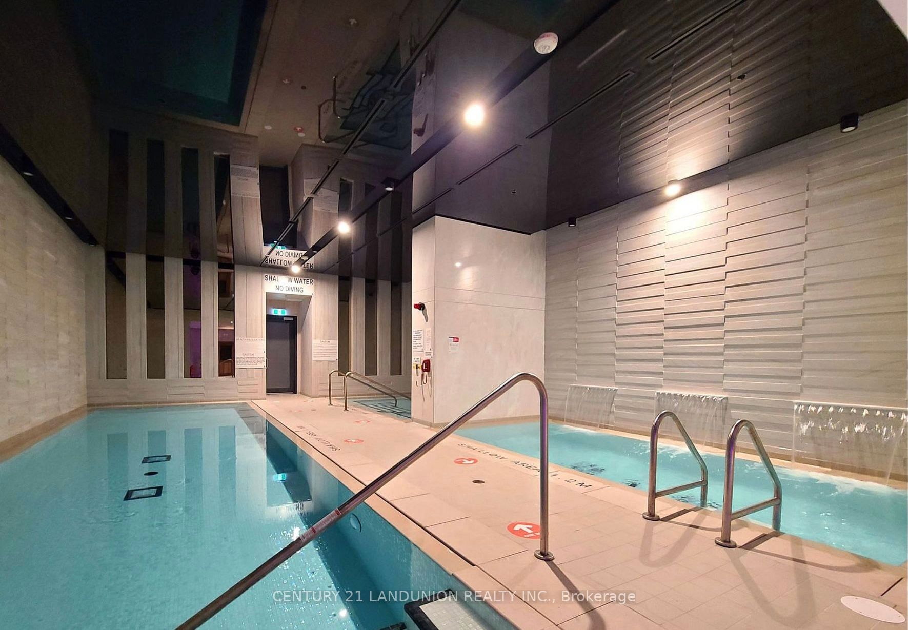 19 Bathurst St, #3702
