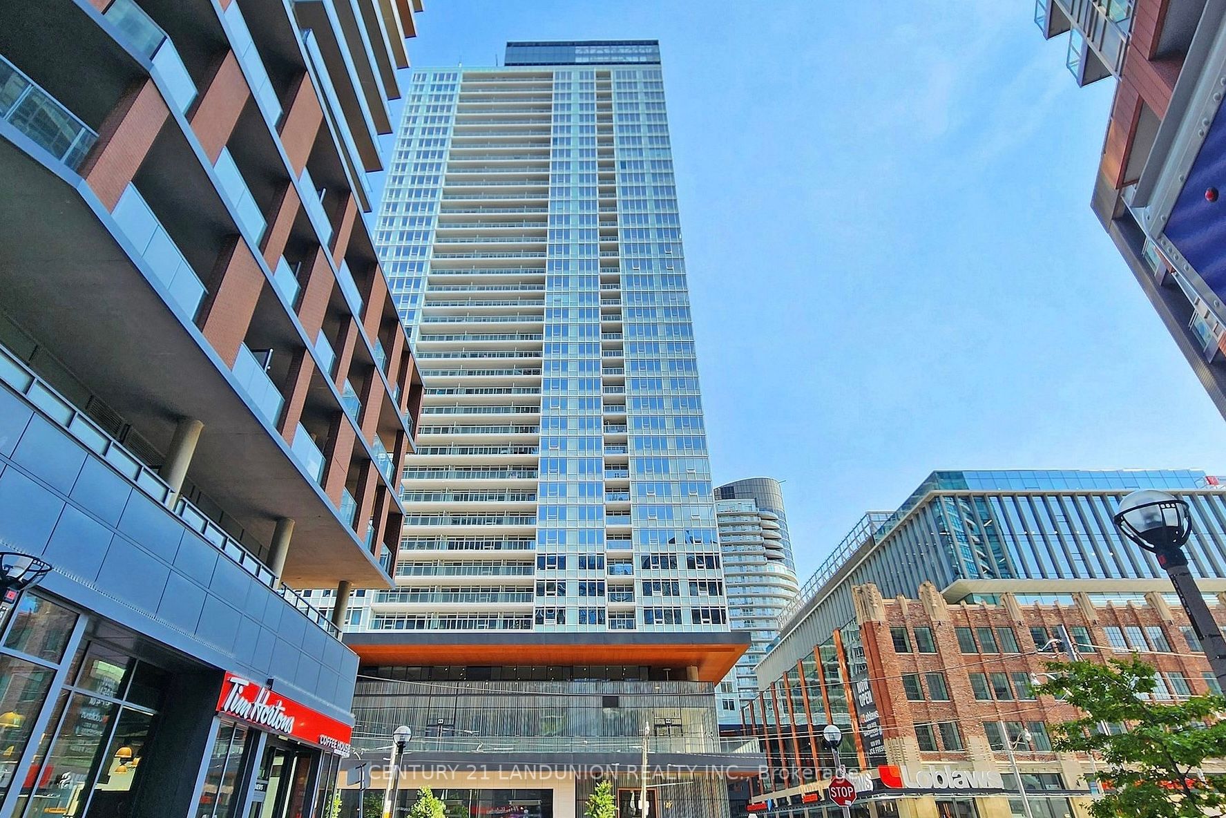19 Bathurst St, #3702