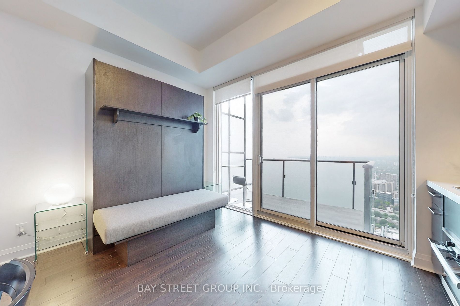 1080 Bay St, #Ph05