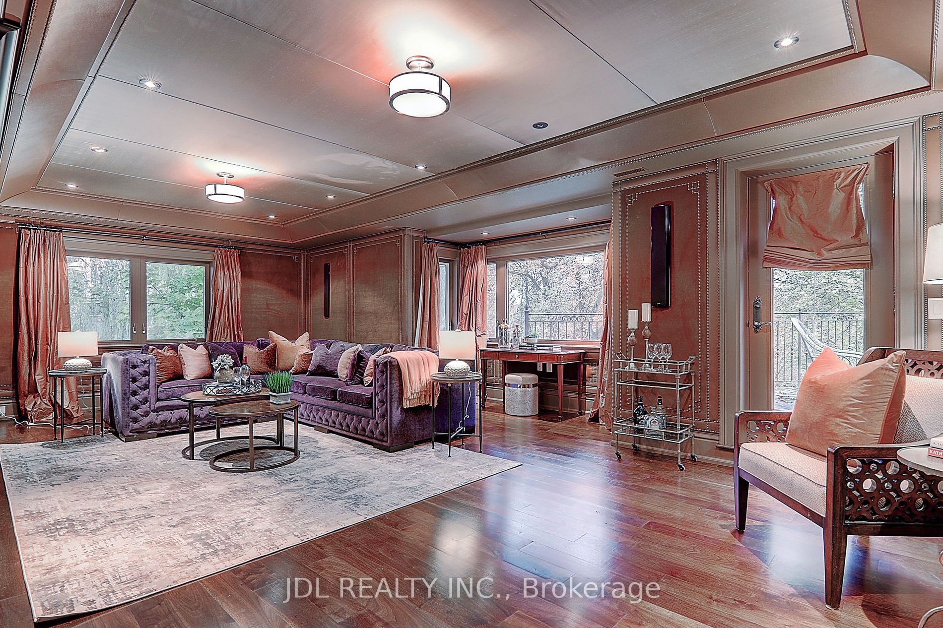 15 Castle Frank Cres