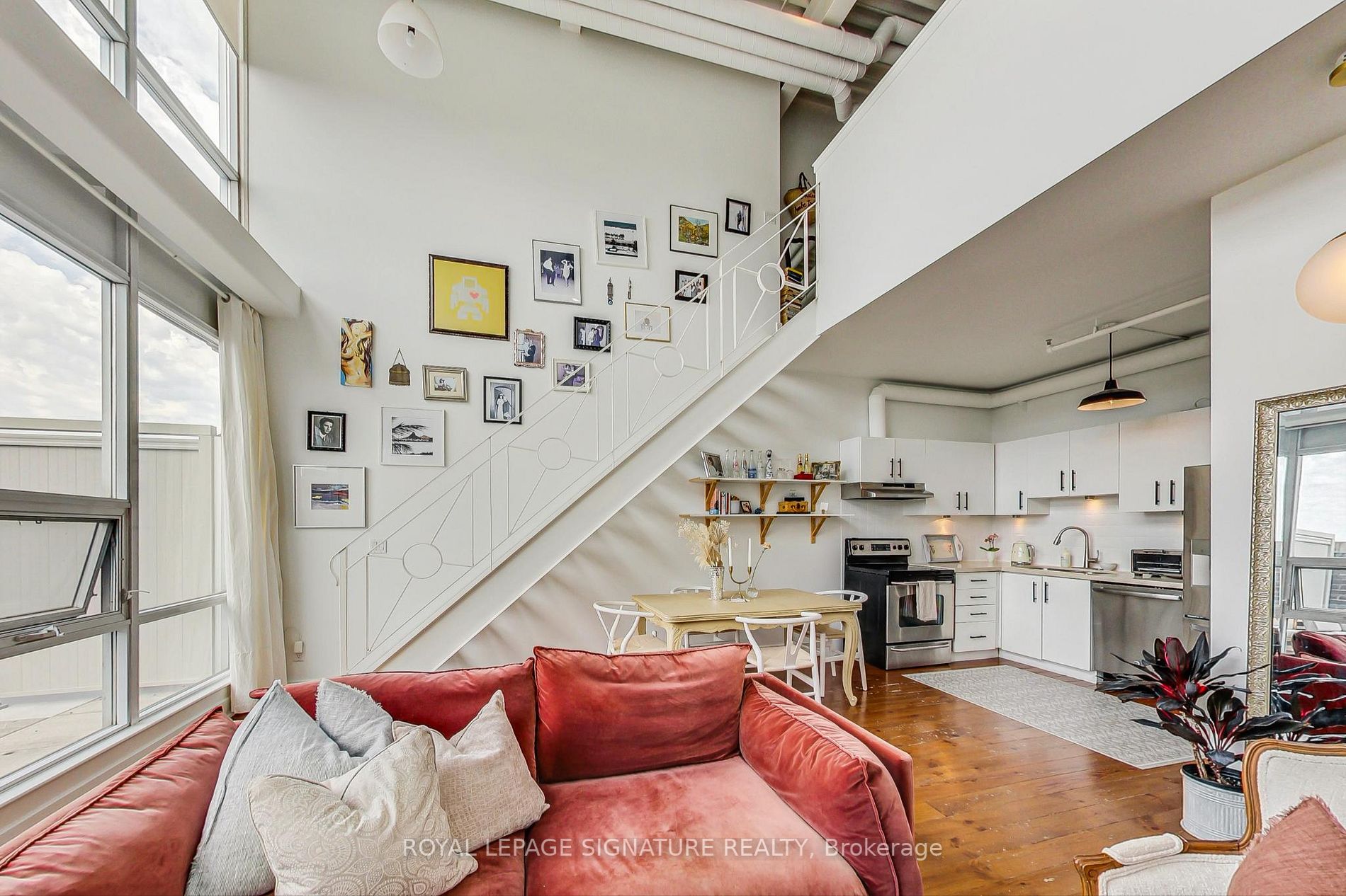 183 Dovercourt Rd, #Ph5