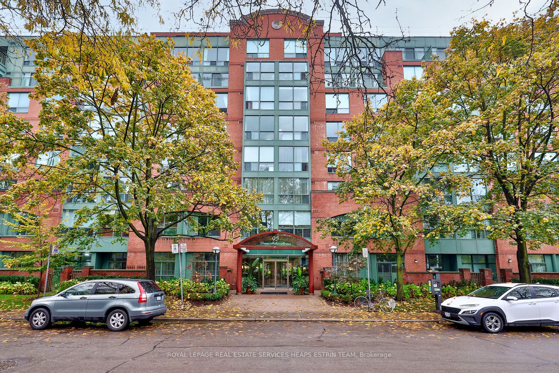 95 Prince Arthur Ave, #516