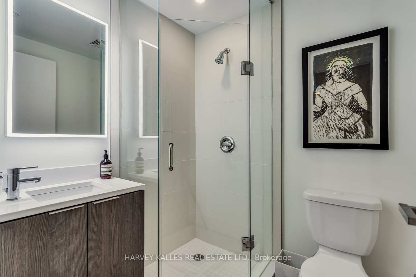 223 St Clair Ave W, #406