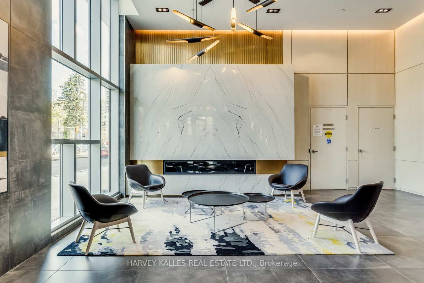 223 St Clair Ave W, #406