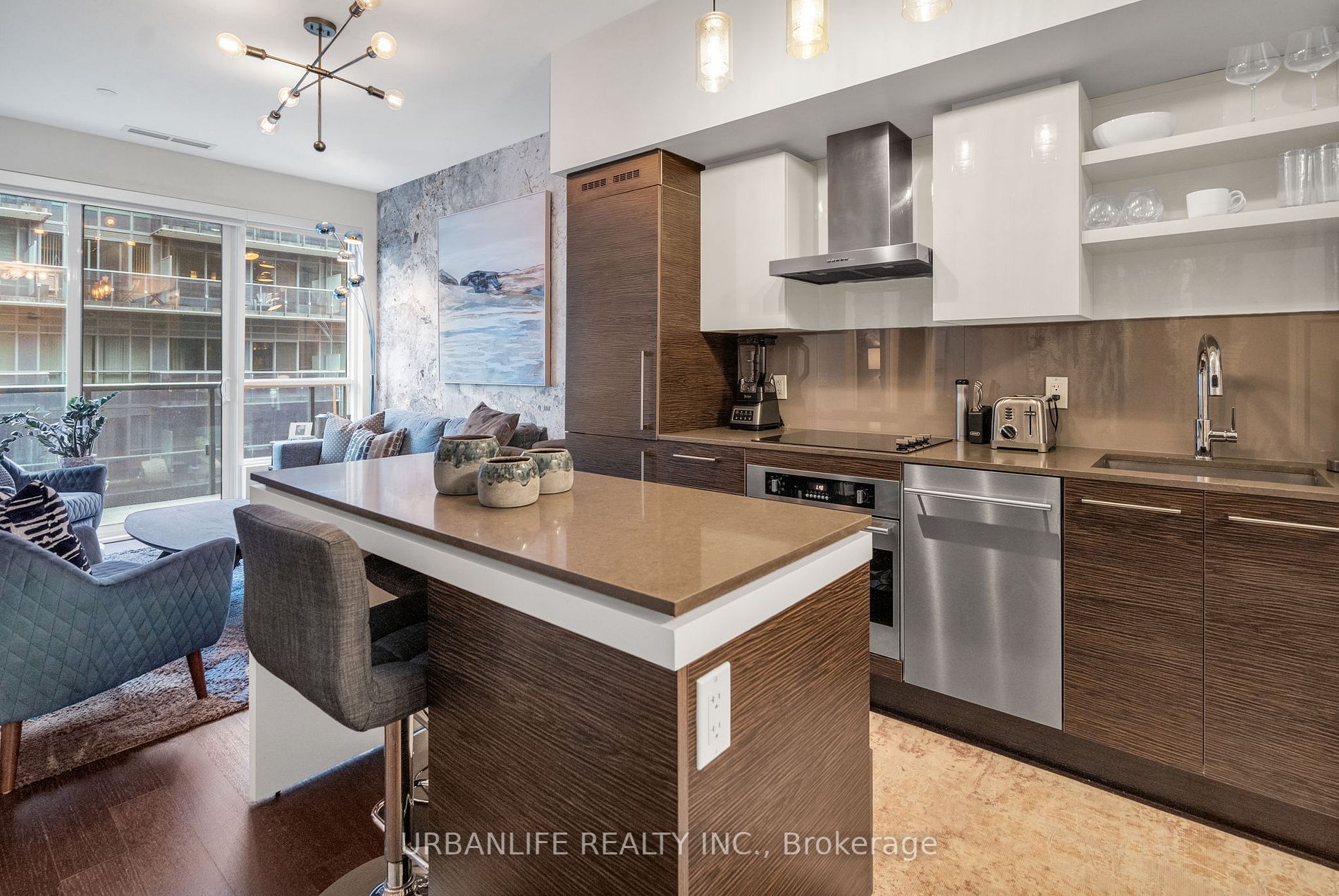 1030 King Street W, #1046