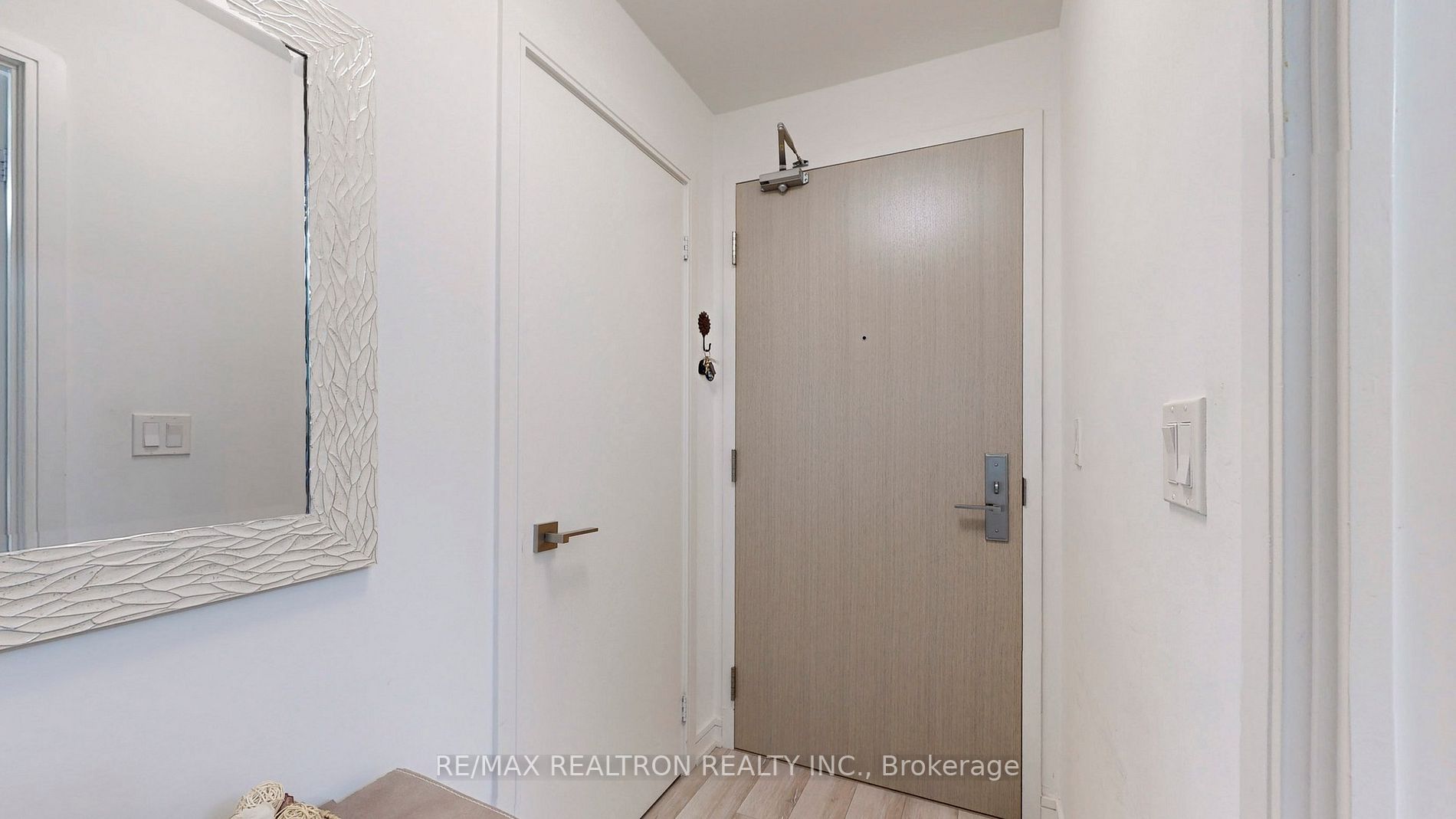 621 Sheppard Ave E, #231