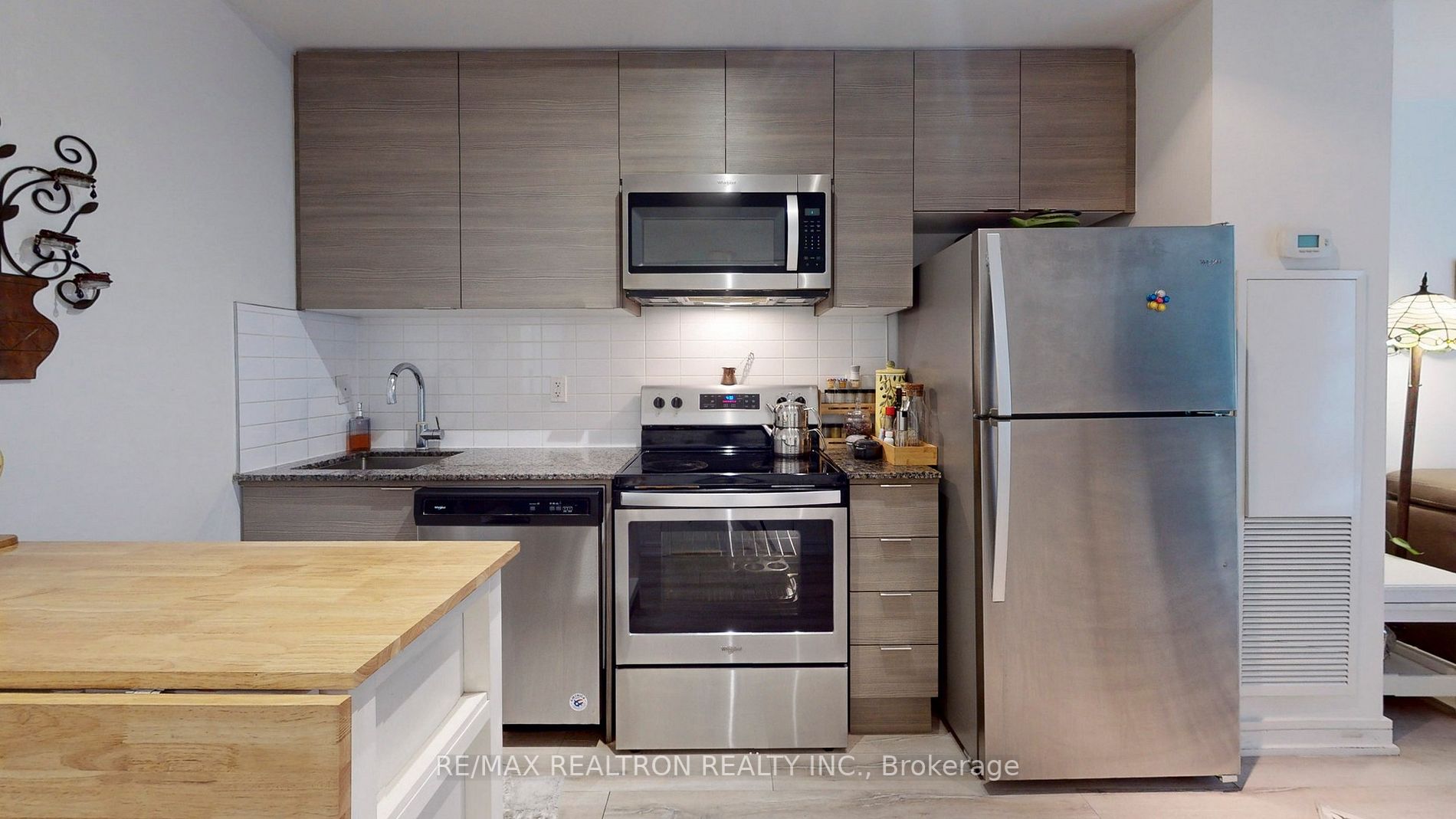 621 Sheppard Ave E, #231