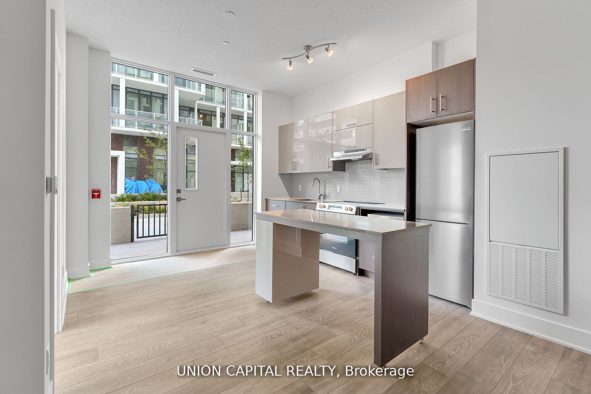 188 Fairview Mall Drive #101