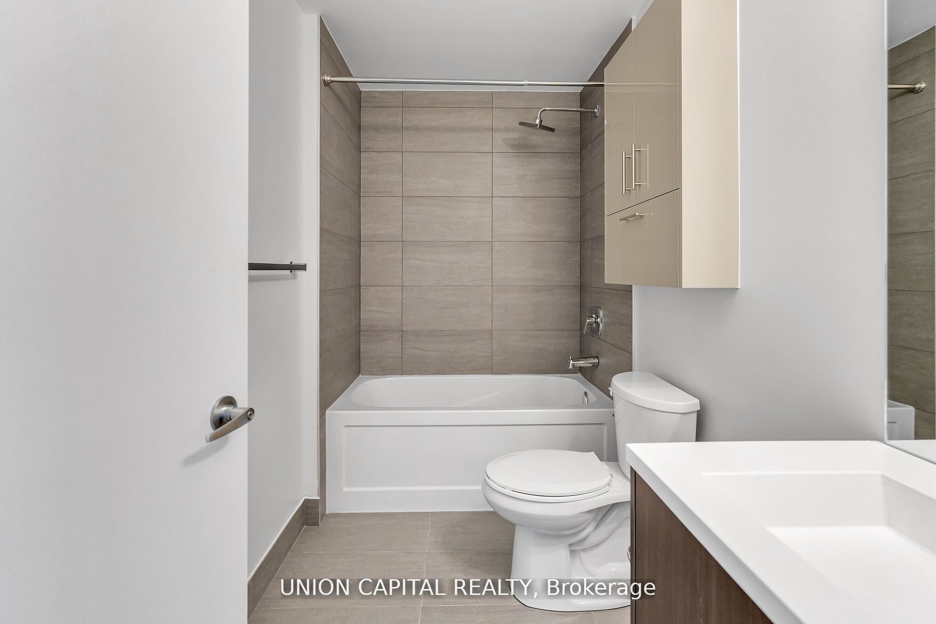 188 Fairview Mall Drive #101