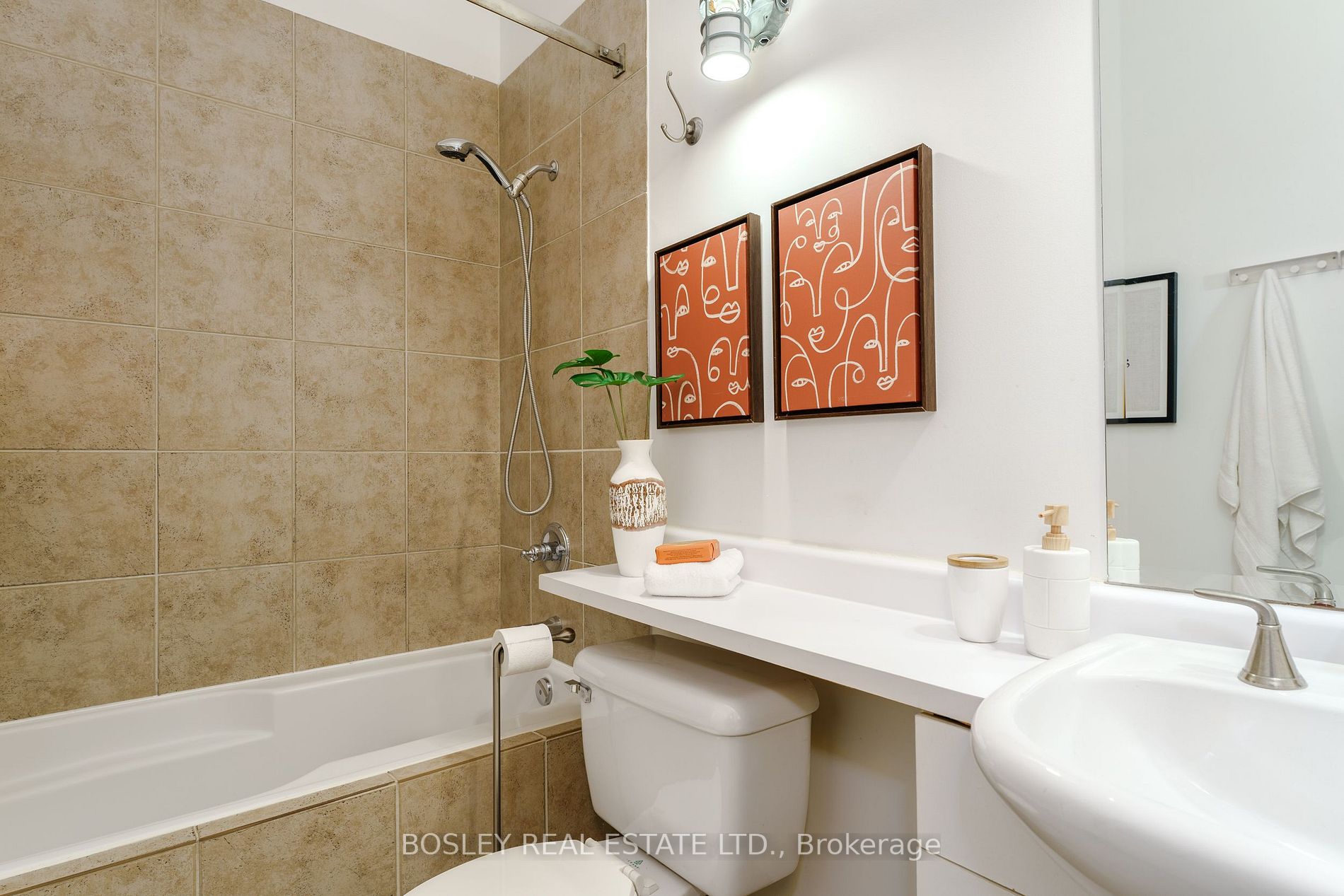 155 Dalhousie Street, #748