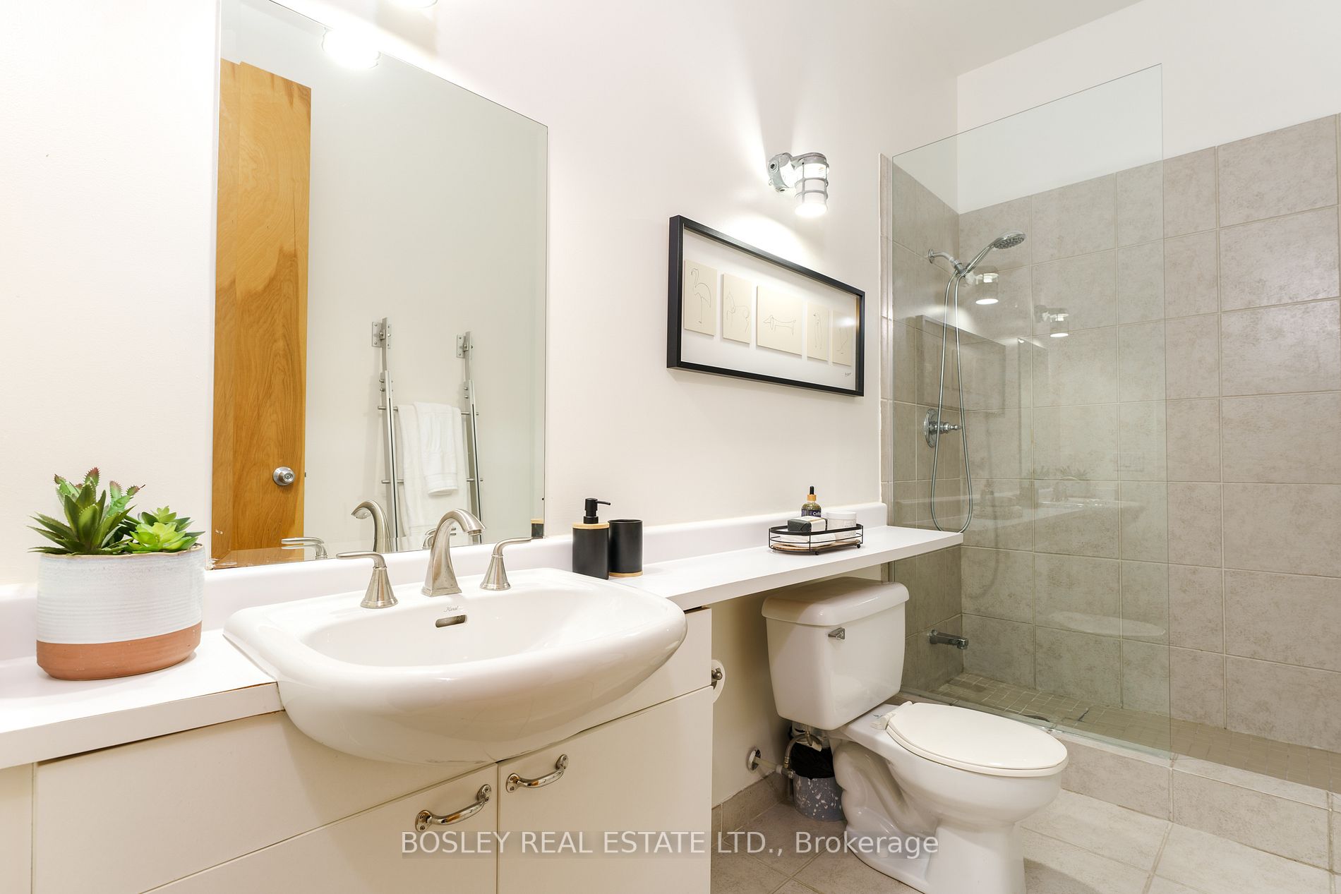 155 Dalhousie Street, #748