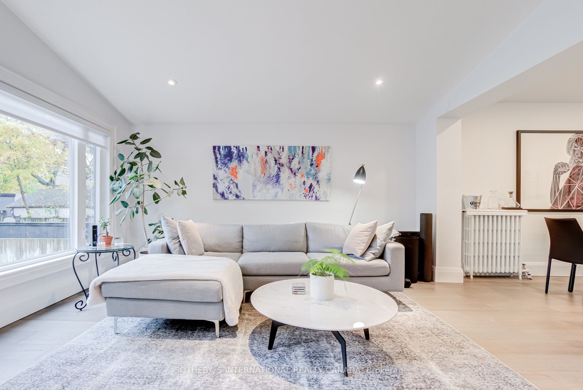 119 Bedford Park Ave