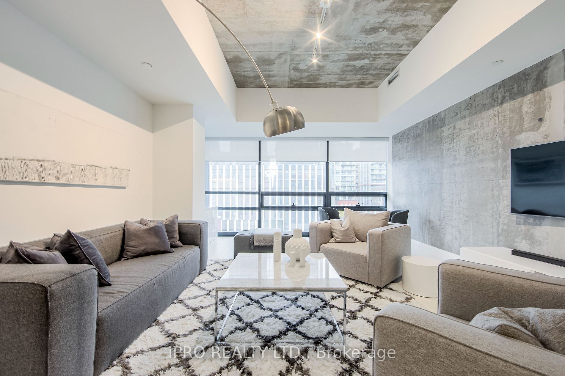 224 King Street W, #501