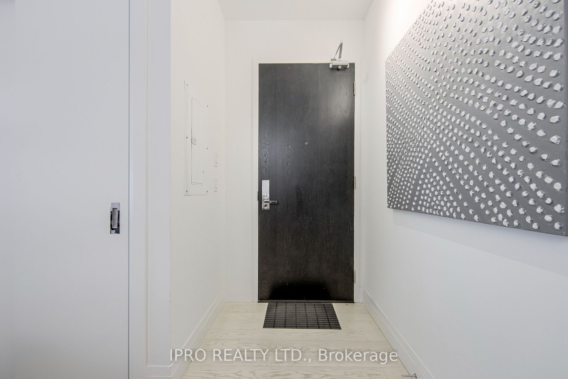 224 King Street W, #501