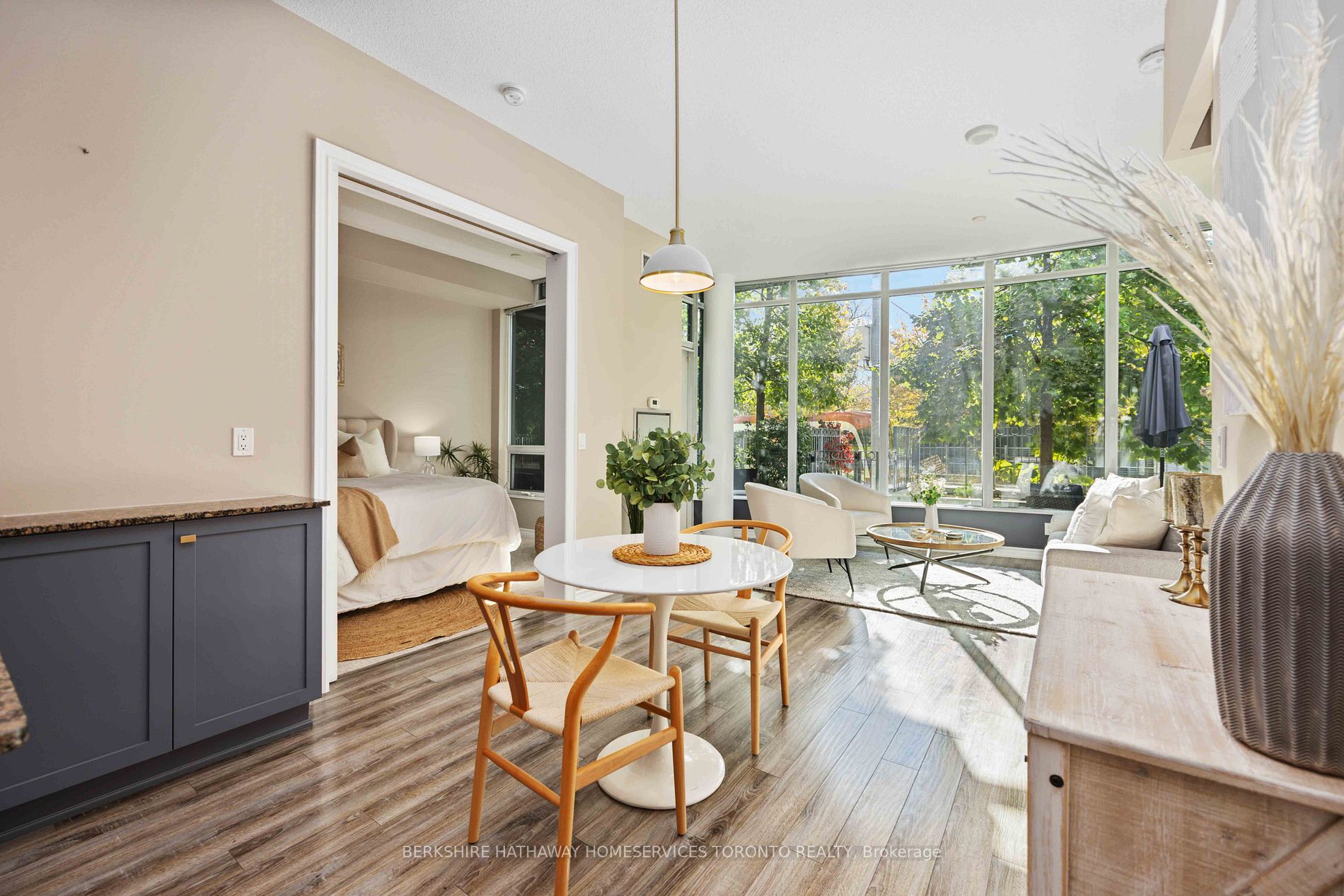 215 Fort York Blvd, #107