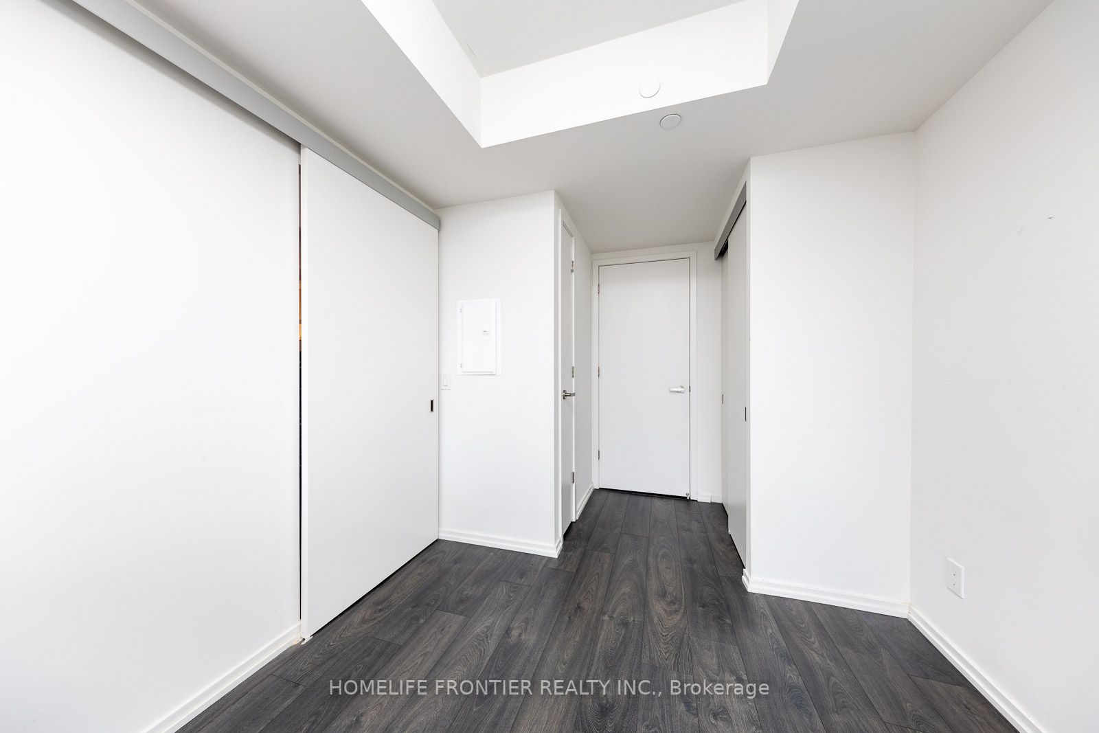 8 Hillsdale Ave E, #621
