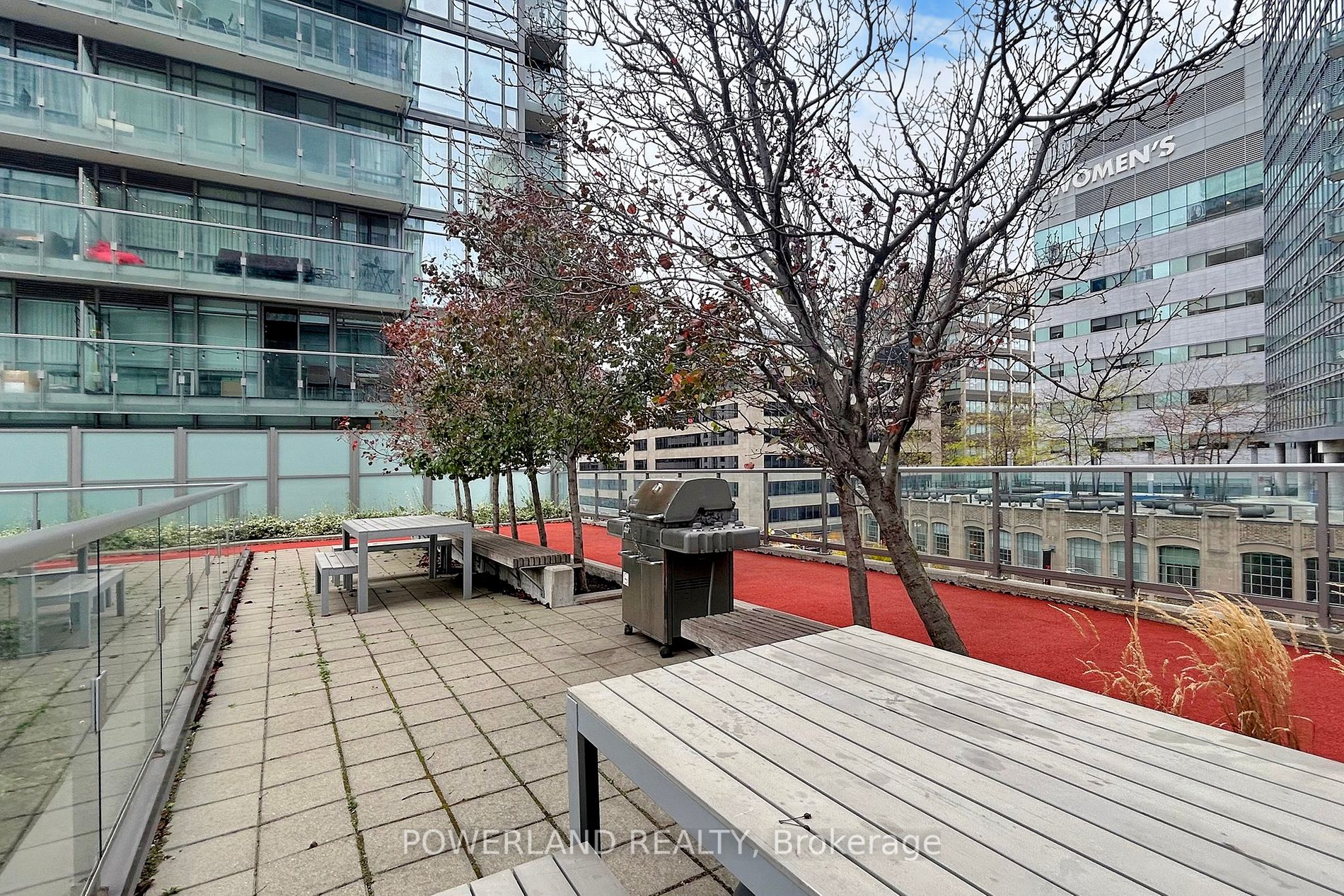 37 Grosvenor St, #2004