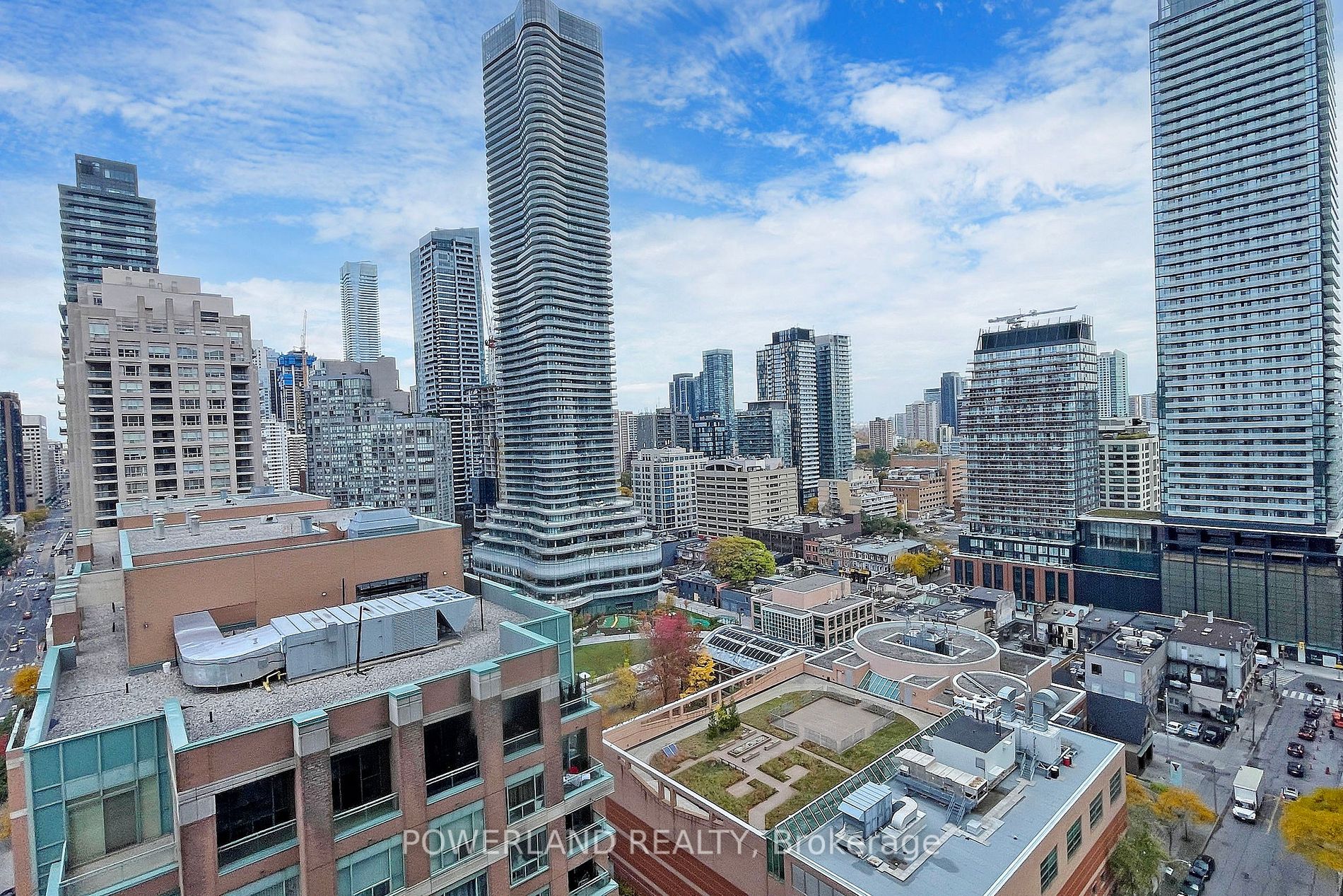 37 Grosvenor St, #2004