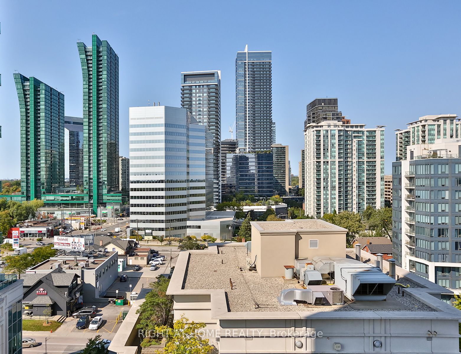 16 Harrison Garden Blvd, #1112