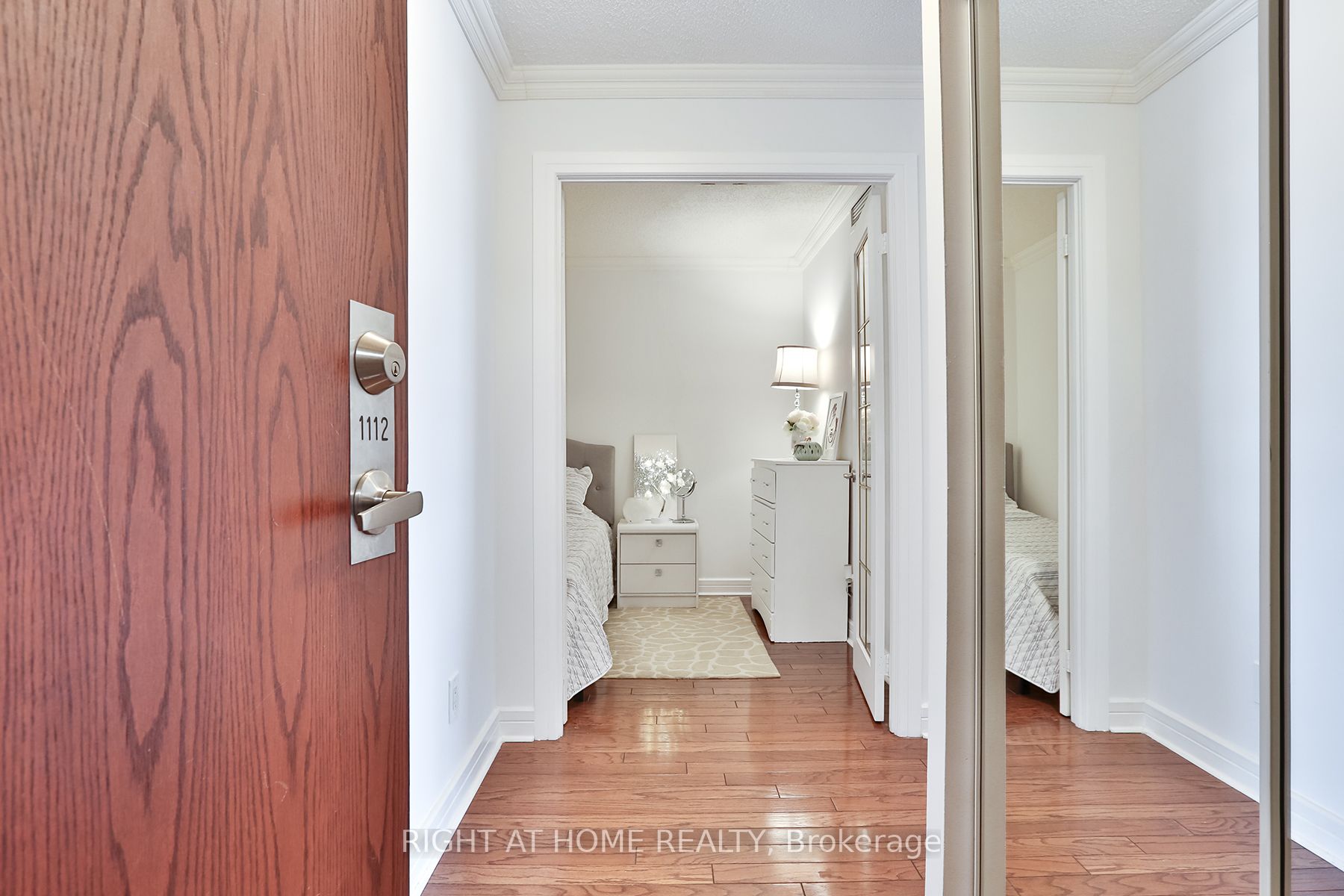 16 Harrison Garden Blvd, #1112