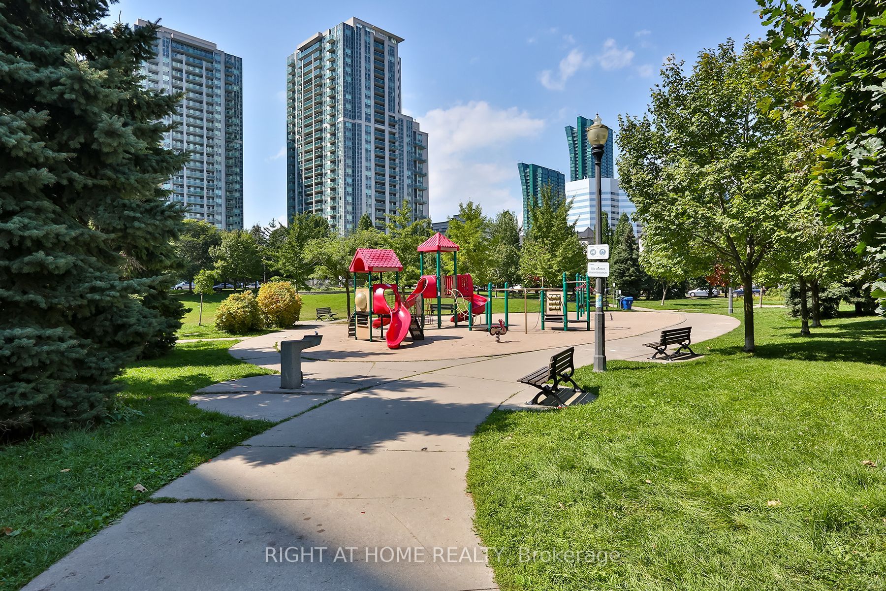 16 Harrison Garden Blvd, #1112