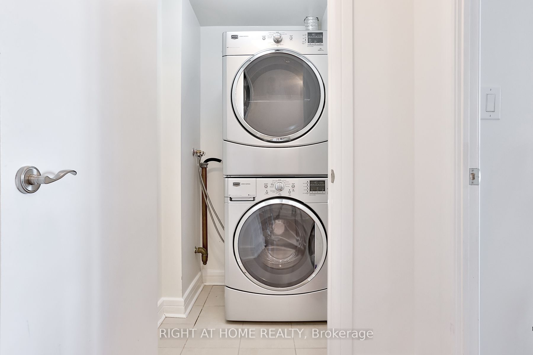 16 Harrison Garden Blvd, #1112