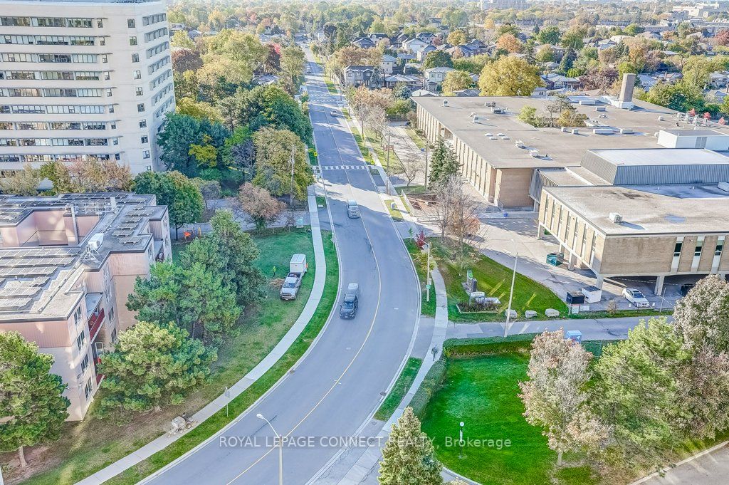 130 Neptune Dr, #1501