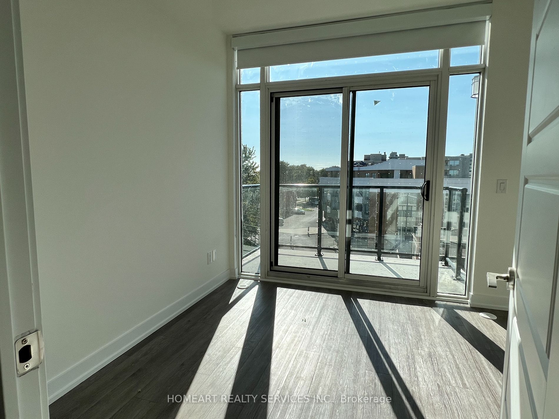 871 Sheppard Ave W, #Th2