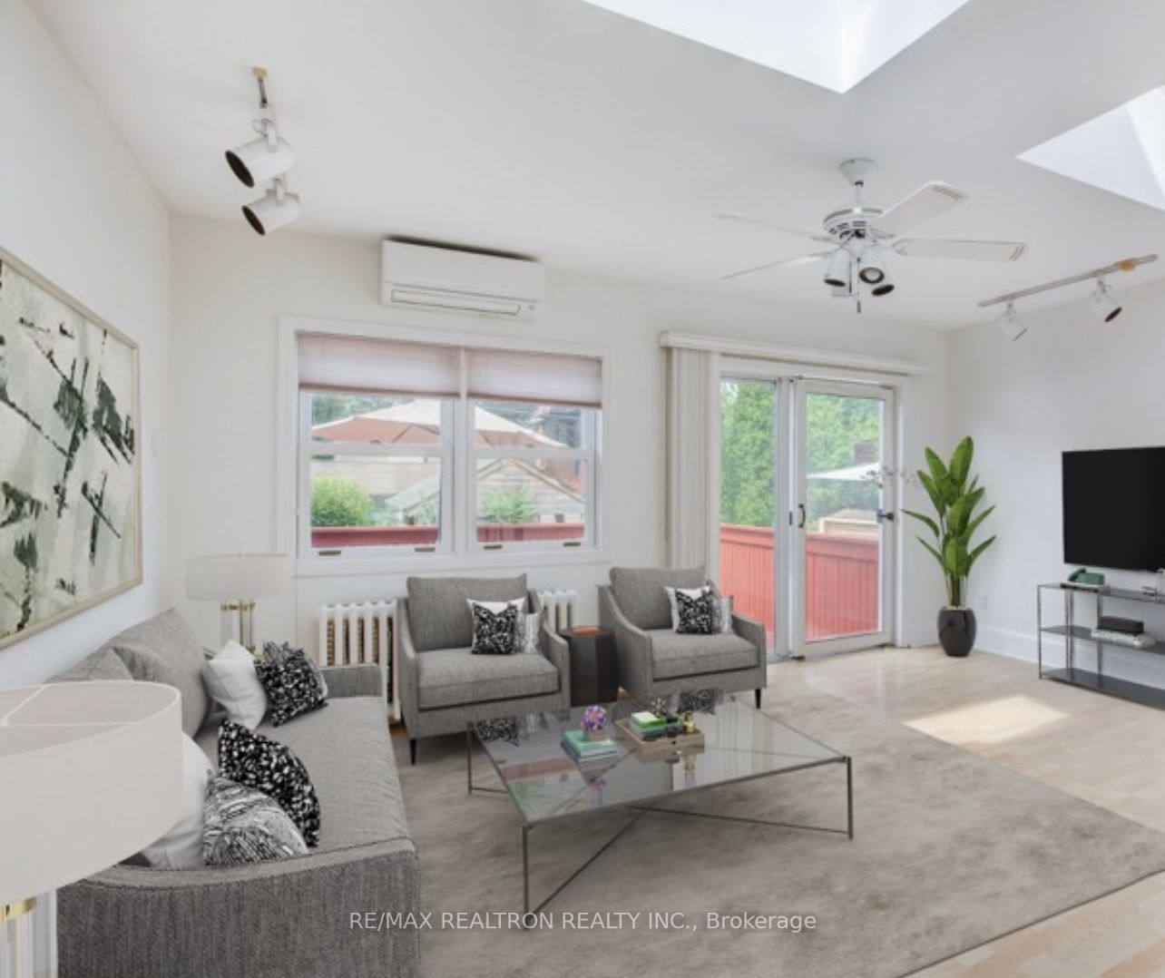 242 Bedford Park Ave