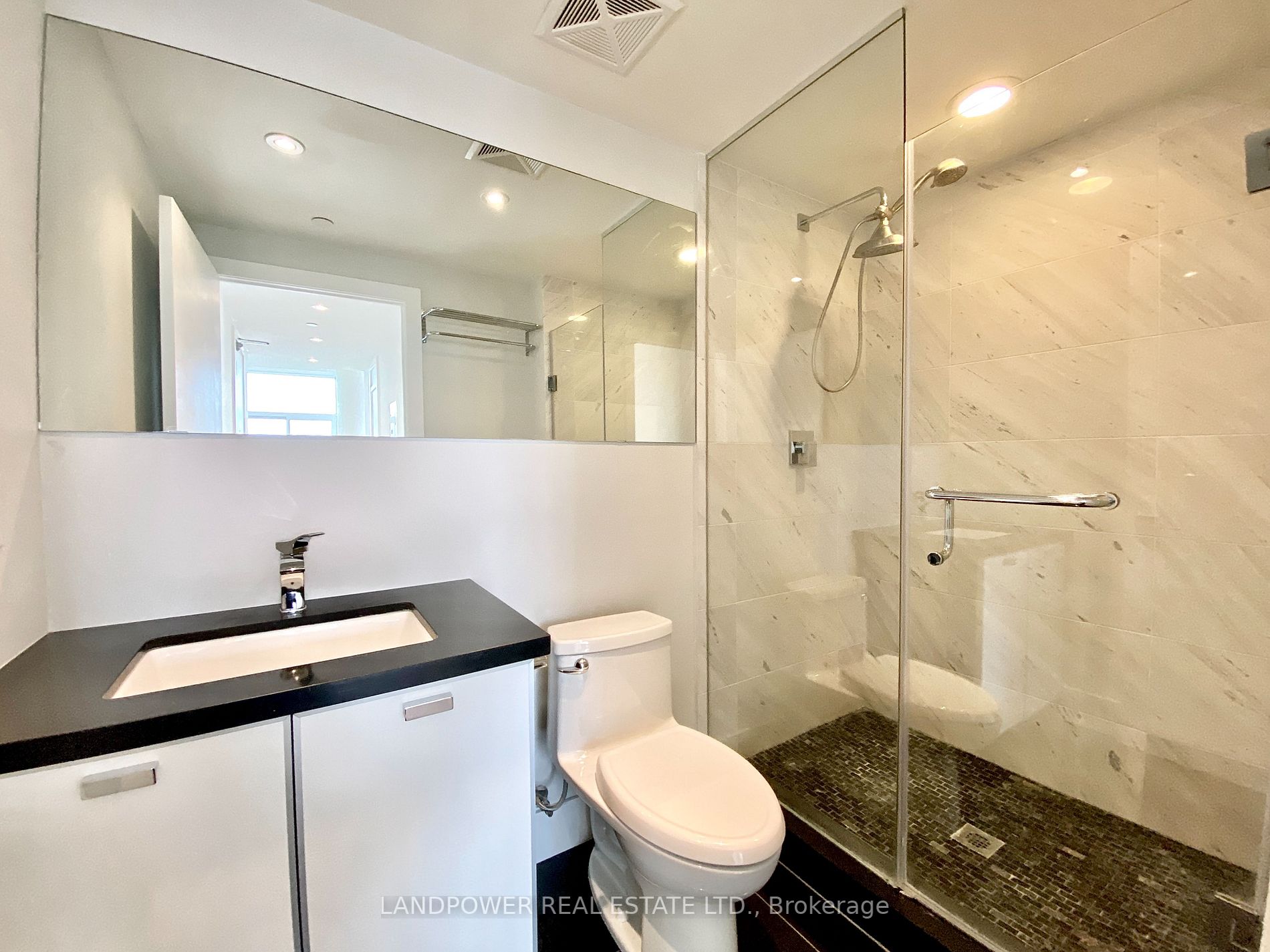 32 Davenport Rd, #2708