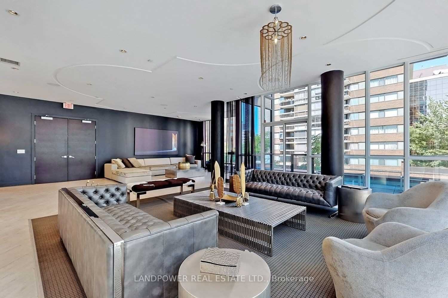 32 Davenport Rd, #2708