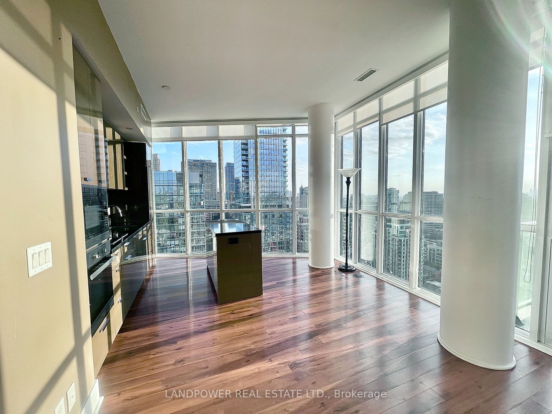 32 Davenport Rd, #2708
