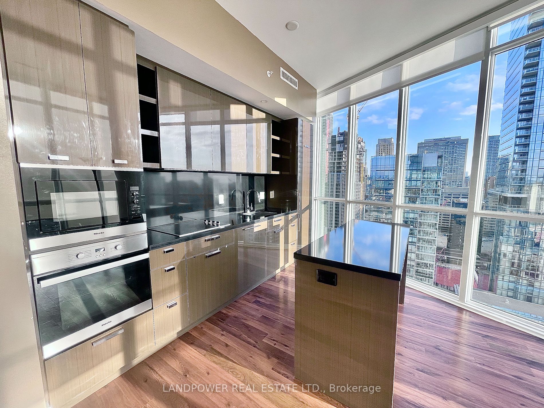 32 Davenport Rd, #2708