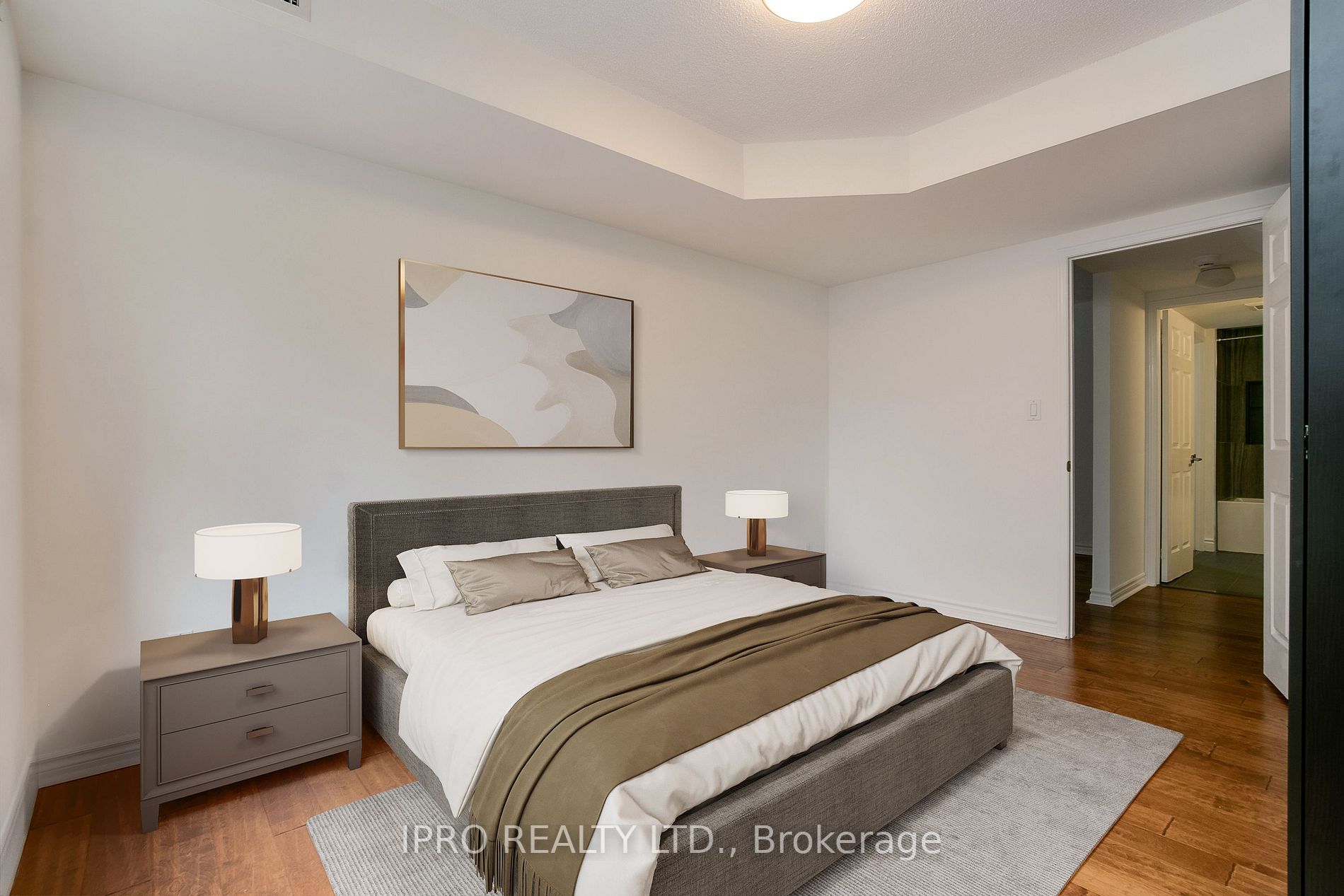 18 Concorde Pl, #411