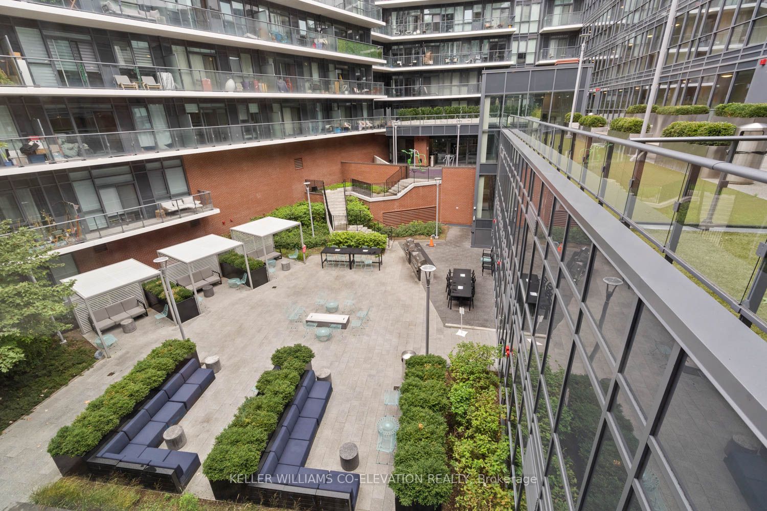 38 Iannuzzi St, #1211
