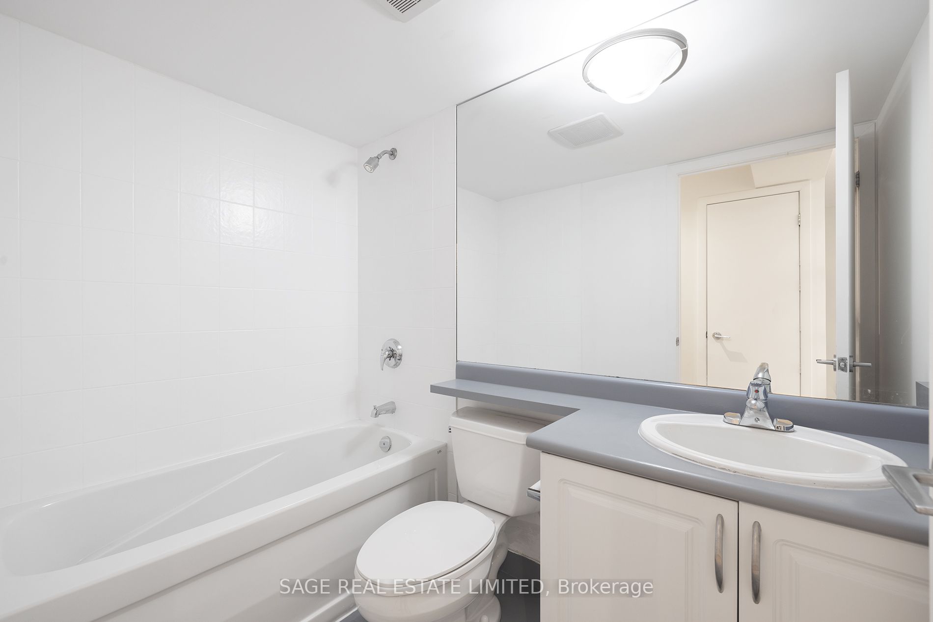 231 Fort York Blvd, #536
