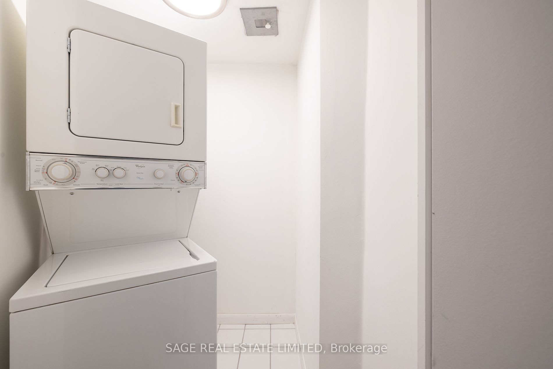 231 Fort York Blvd, #536