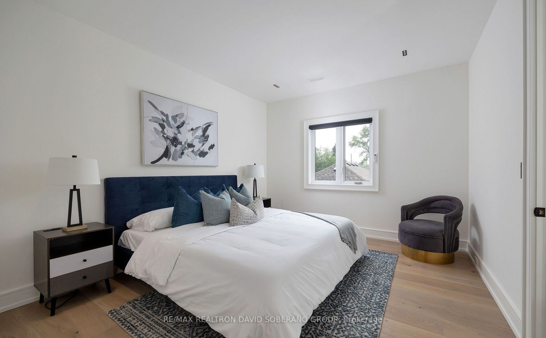 192 Cocksfield Ave