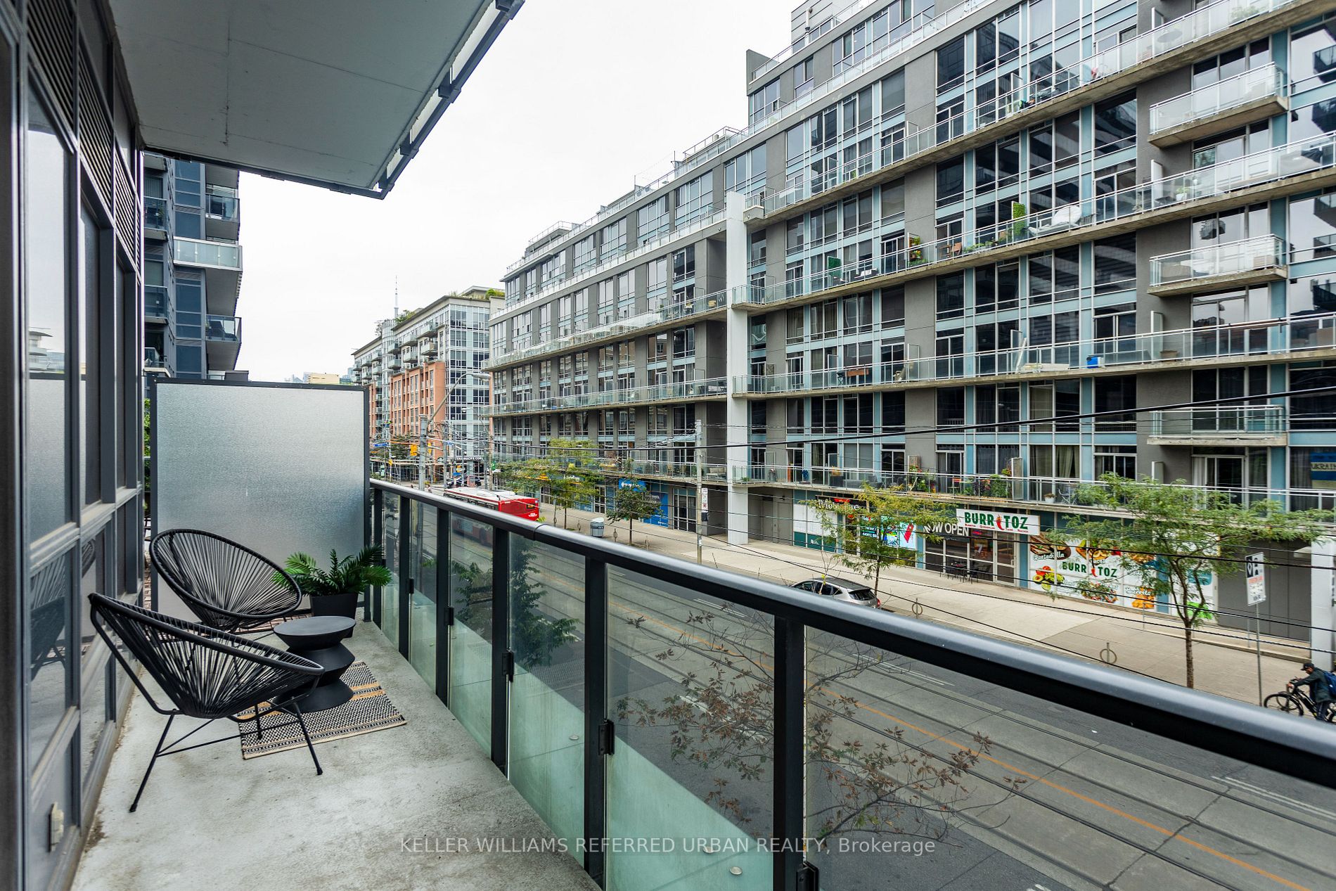 1030 King St, #228