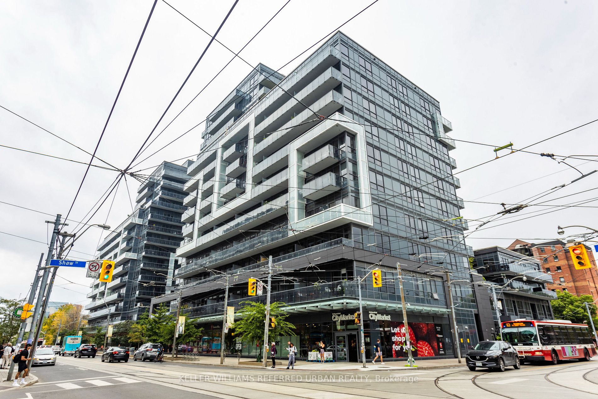 1030 King St, #228