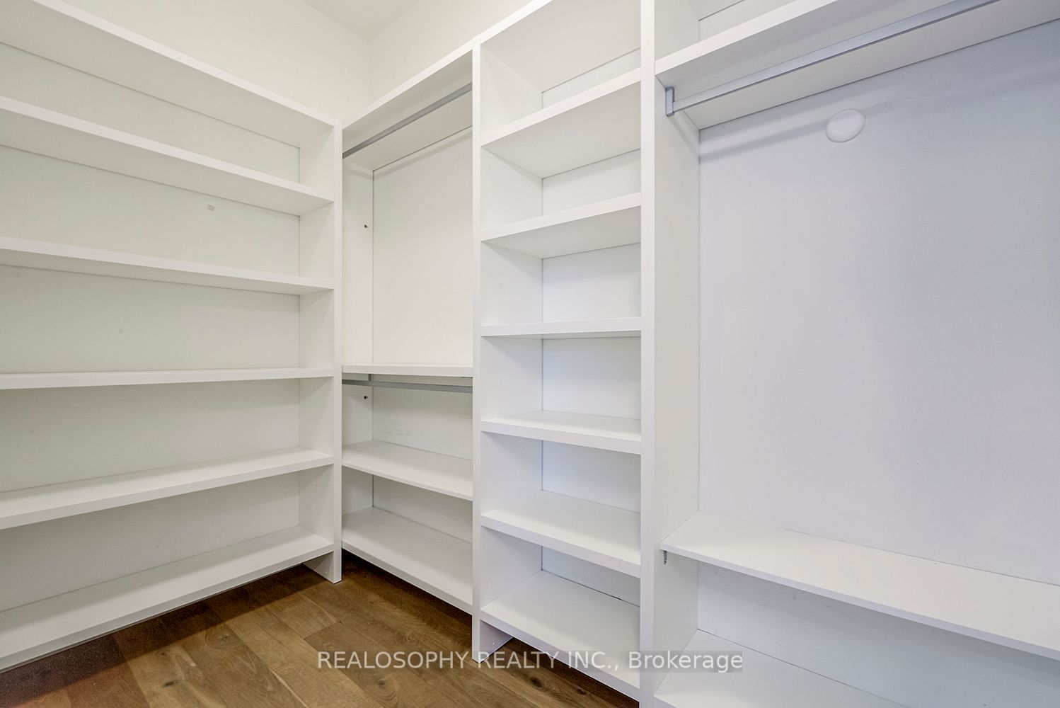 1657 Bathurst St, #4A