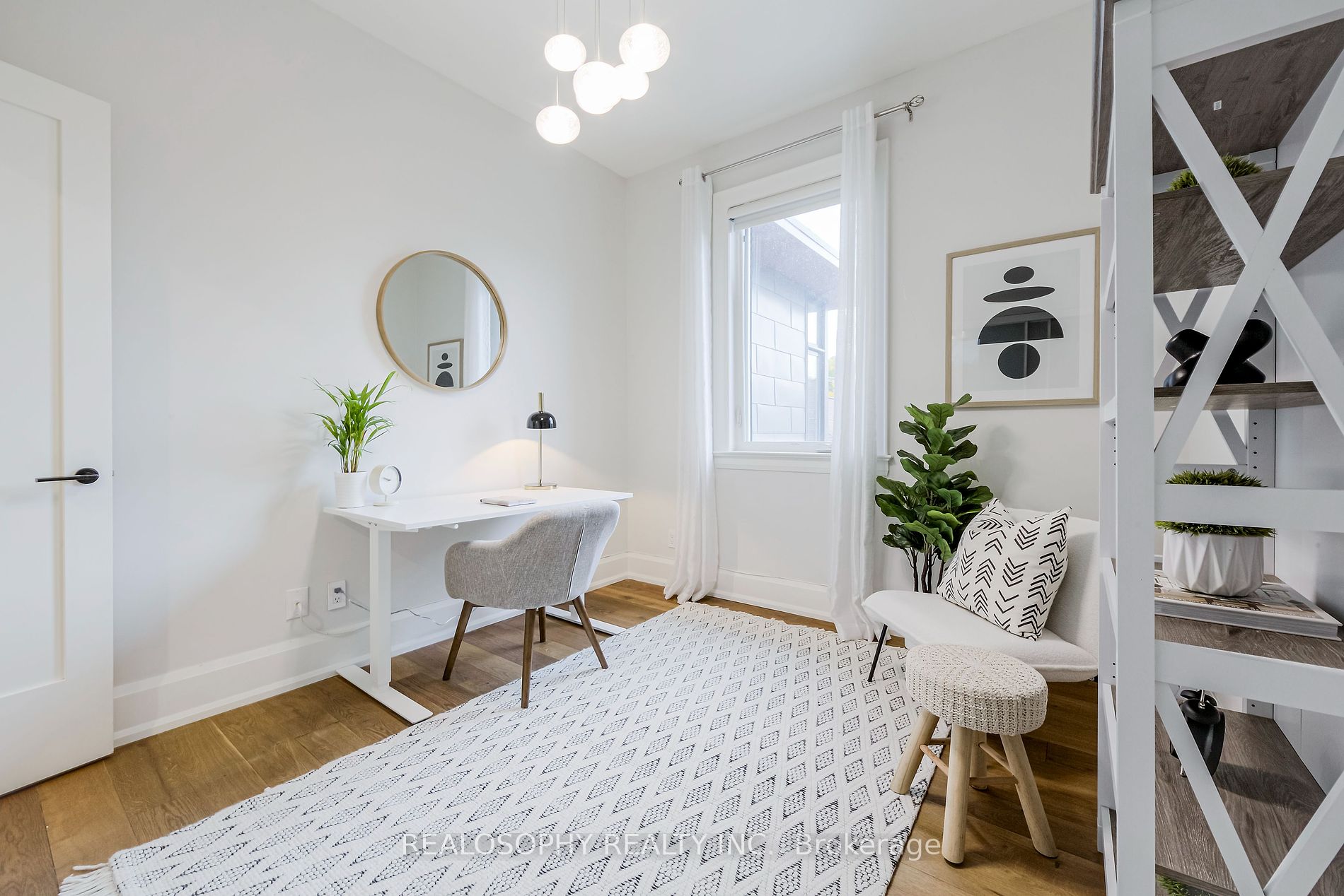 1657 Bathurst St, #4A