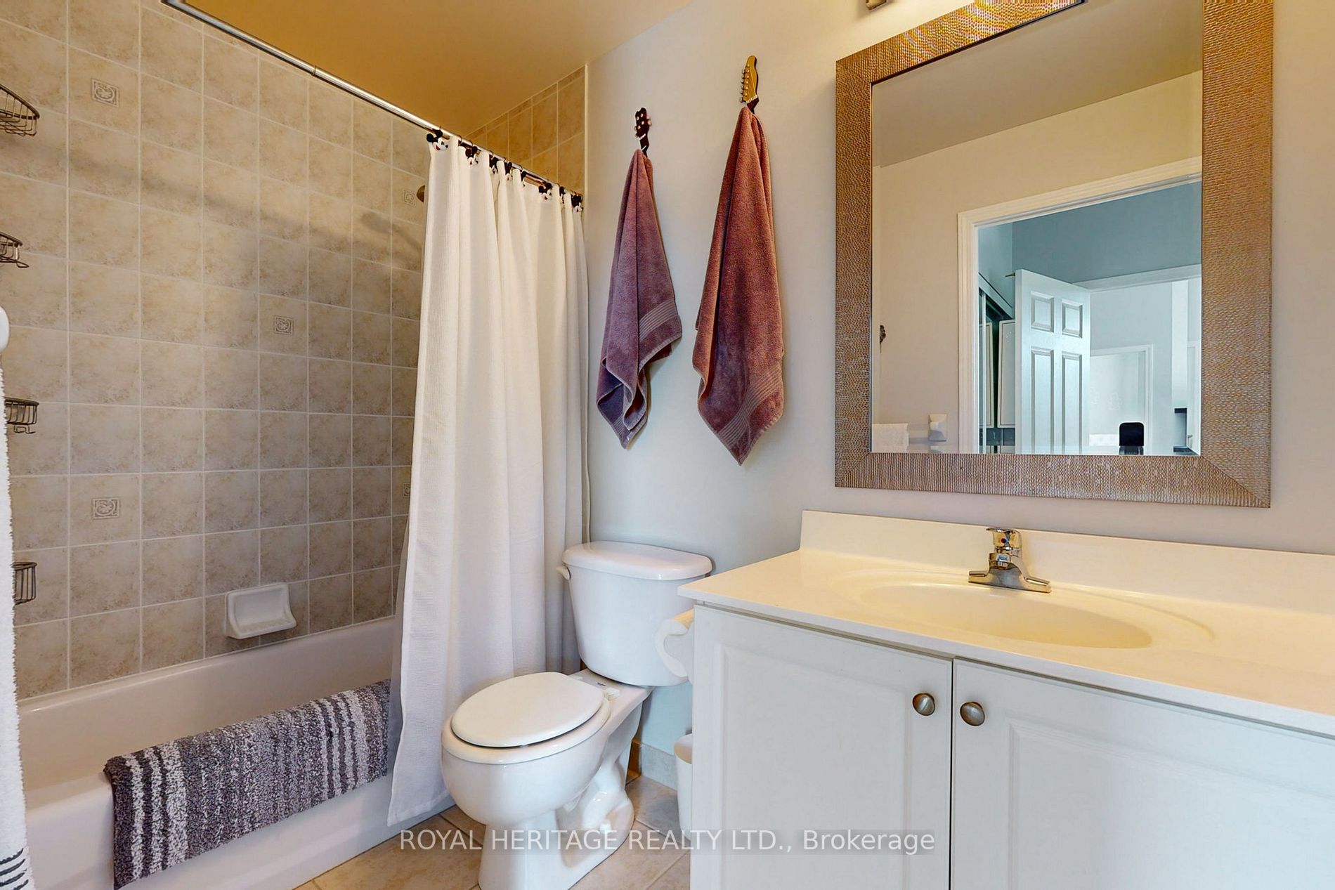 1730 Eglinton Ave E, #107