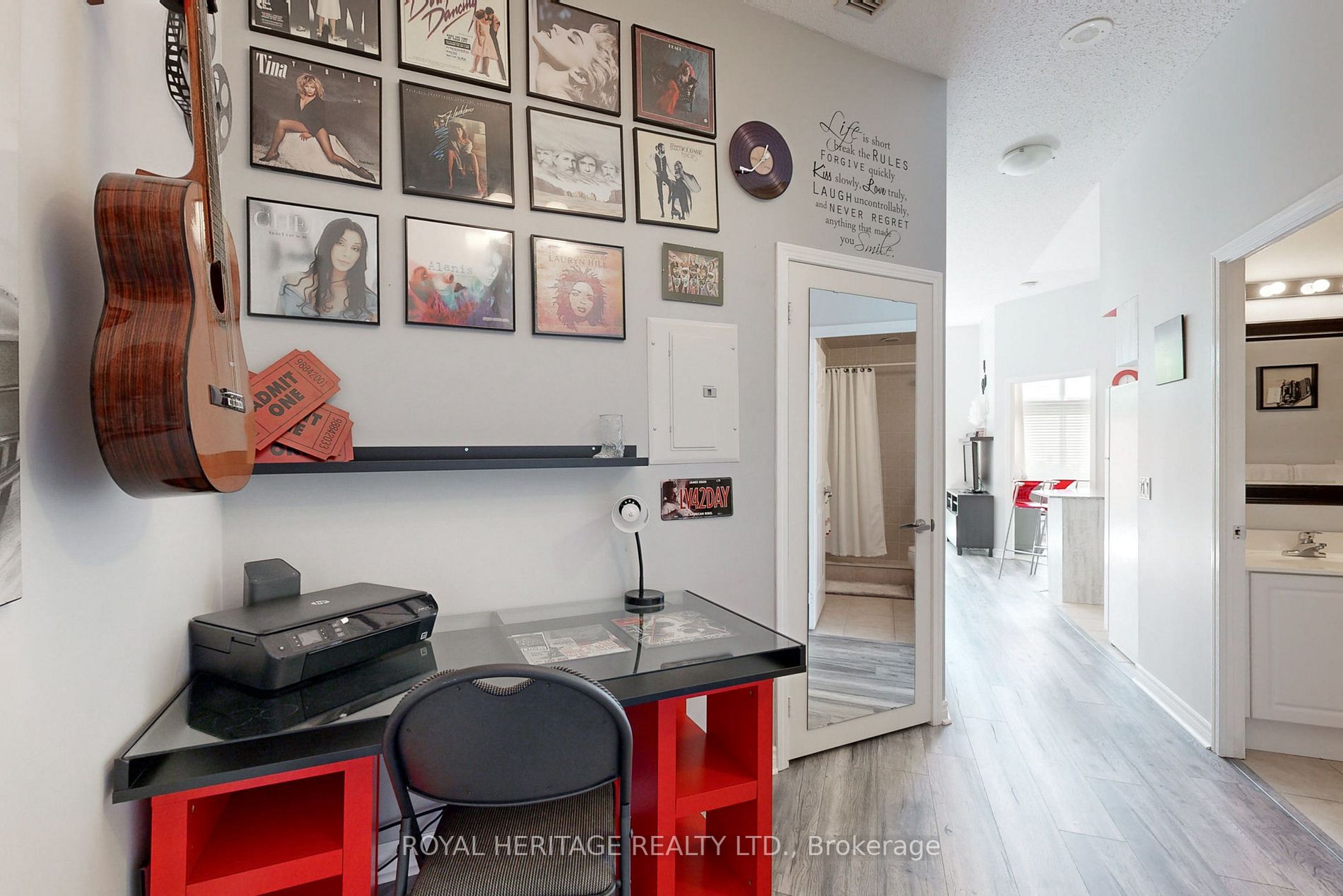 1730 Eglinton Ave E, #107