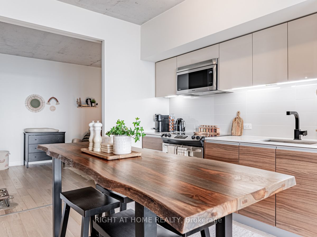 20 Minowan Miikan Lane, #1803