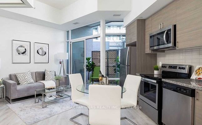 621 Sheppard Ave E, #110