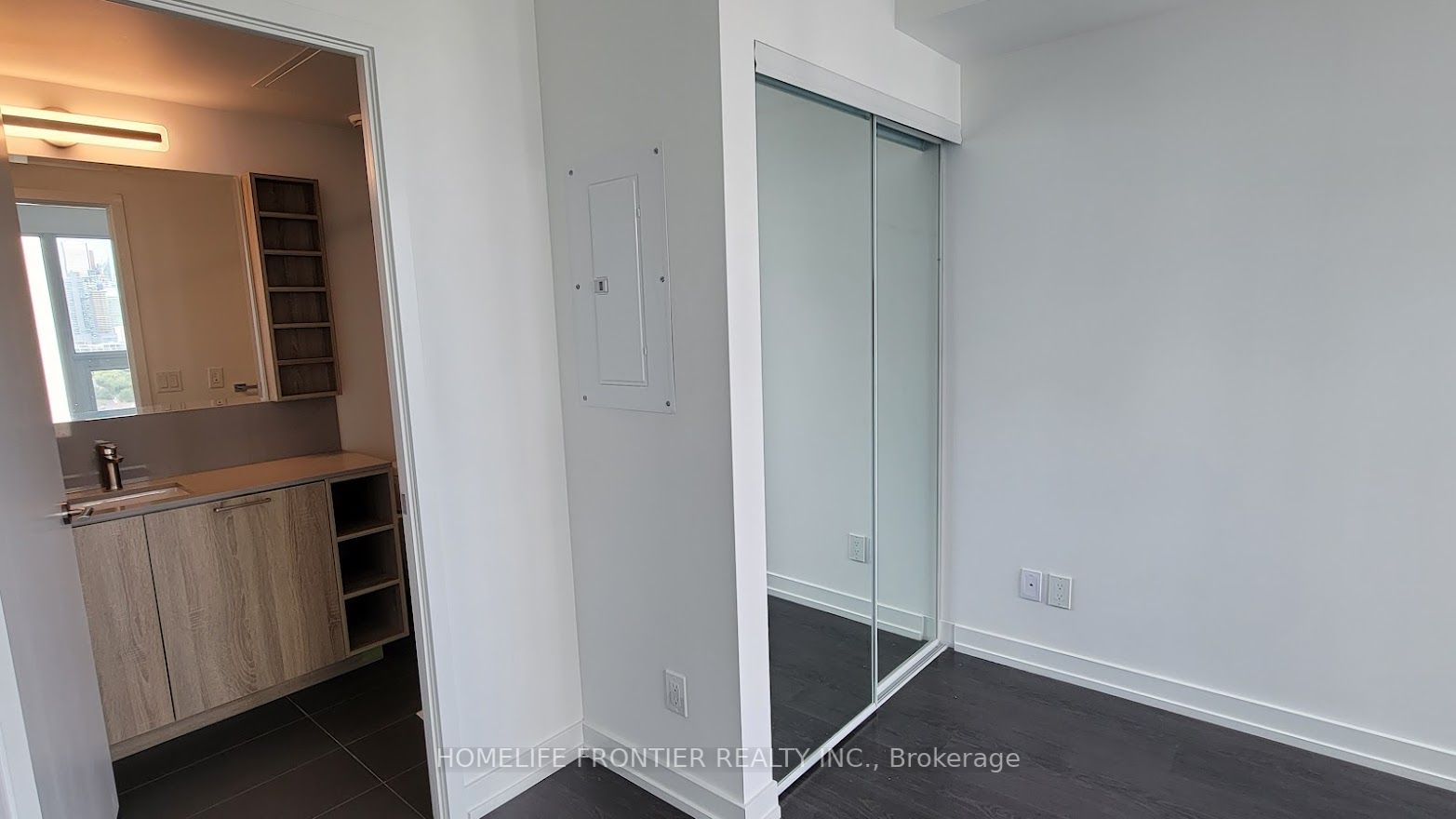 19 Western Battery Rd, #1803