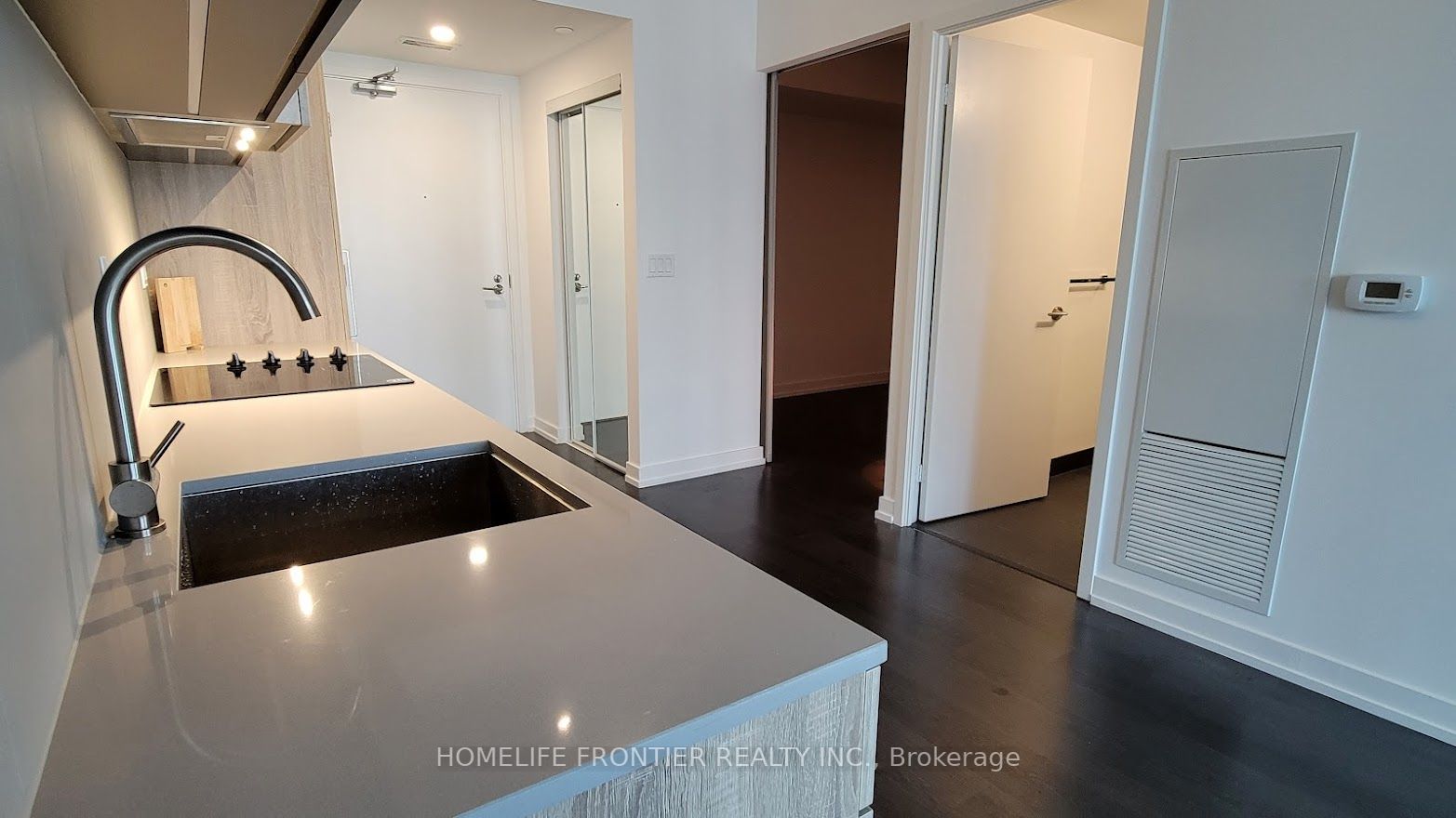 19 Western Battery Rd, #1803