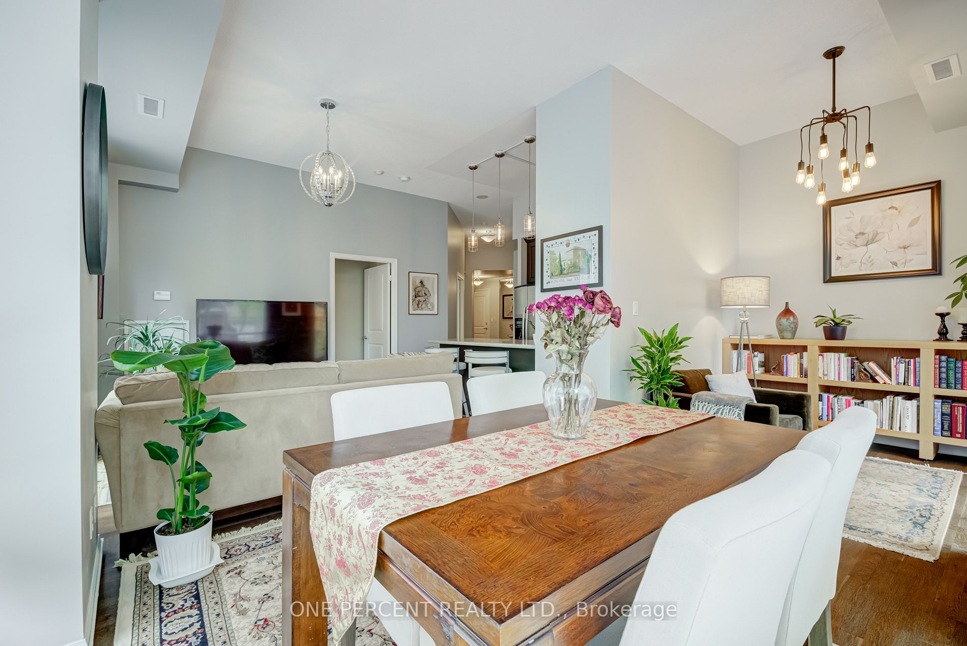 900 Mount Pleasant Road, #103