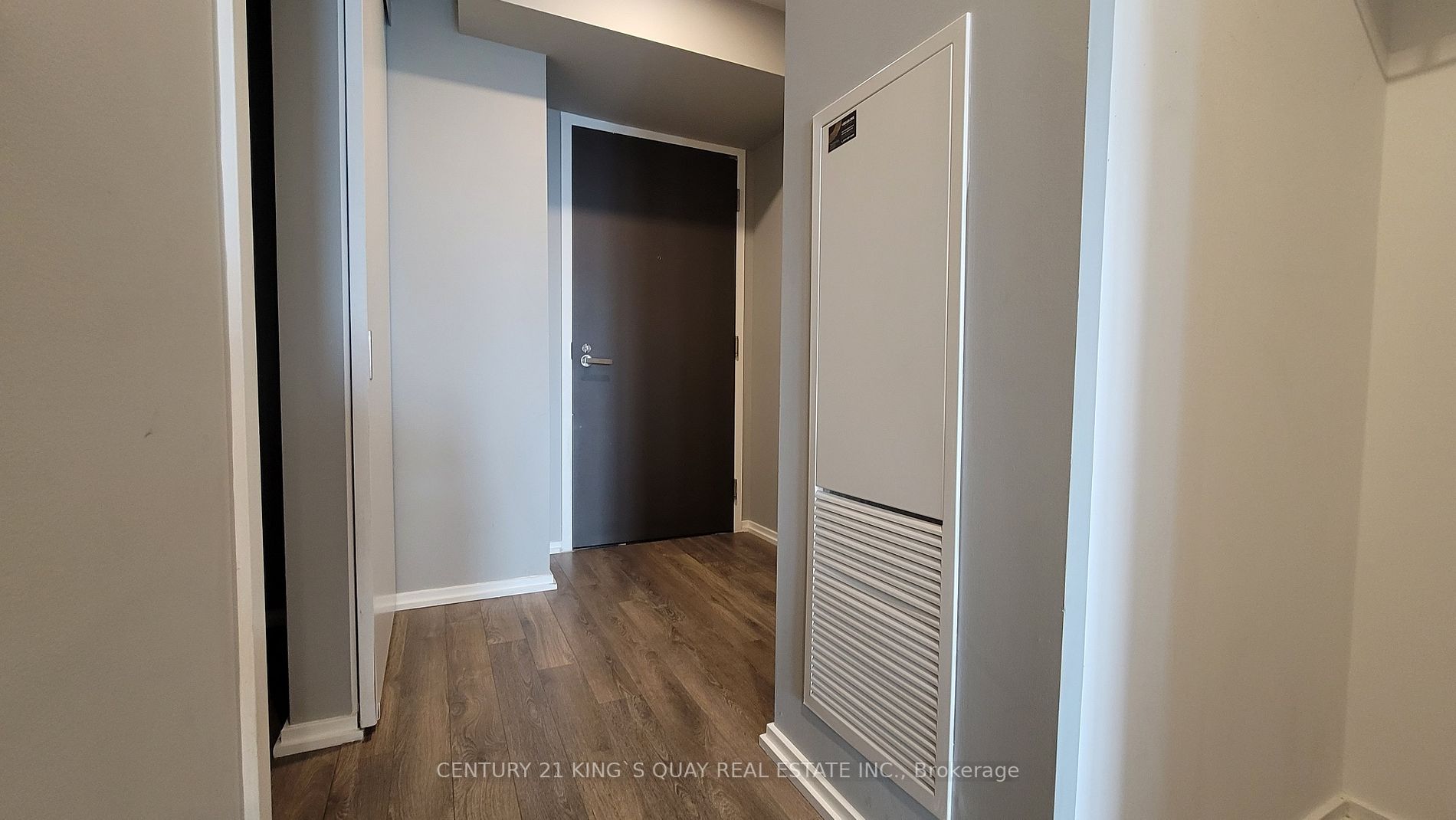 197 Yonge St, #2511